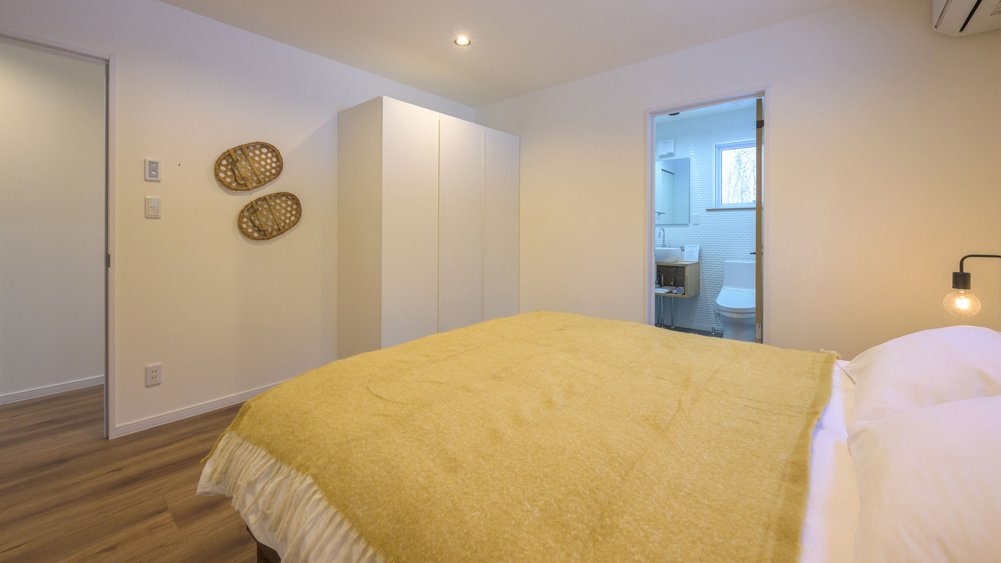 KunNe Soga bedroom
